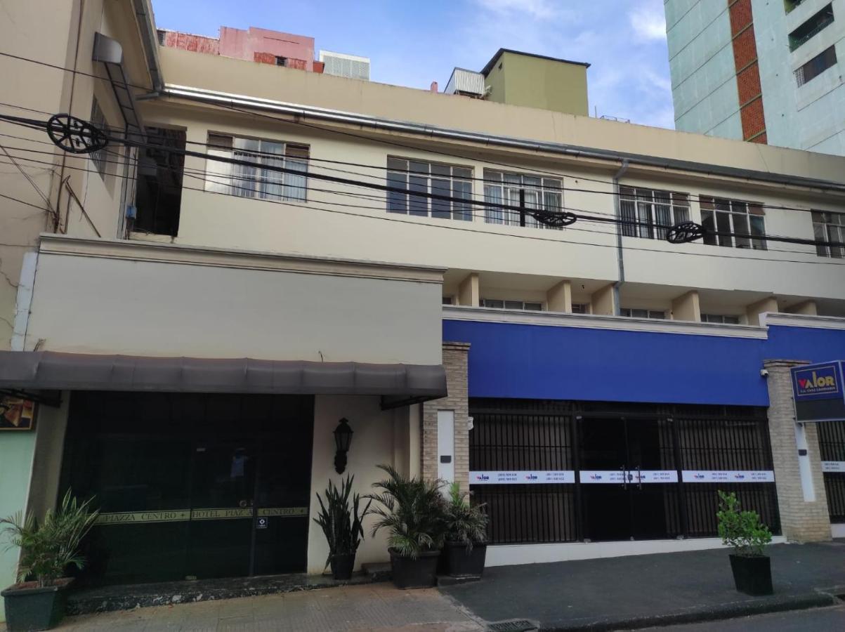 Turis Hotel Ciudad del Este Kültér fotó